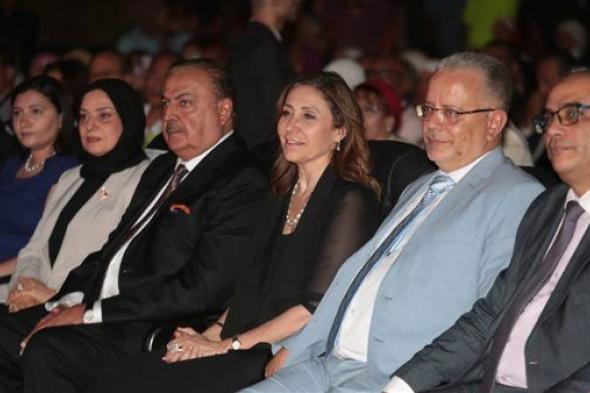 وزيرة الثقافة تفتتح فعاليات الدورة 44 للمعرض العام وتُكرم عددًا من كبار مبدعي مصر والوطن العربي