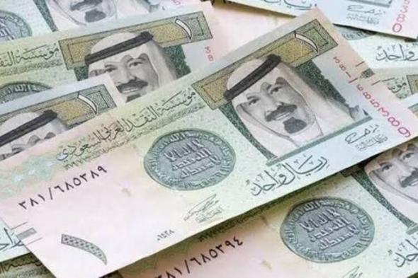 ارتفاع أسعار الريــال السعودي في البنوك تزامنا مع موسم الحج