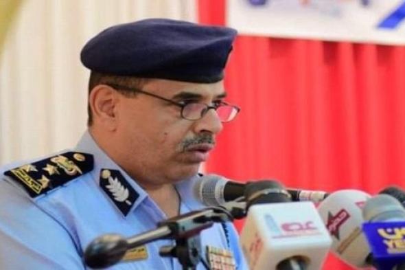 عدن.. مدير شرطة السير يوجّه بتنفيذ الخطط المرورية لعيد الأضحى المبارك