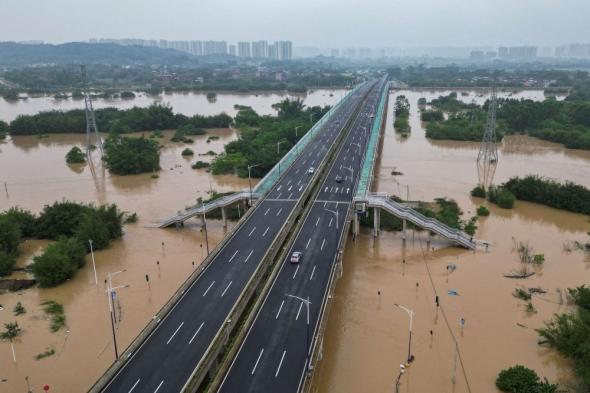 بسبب الفيضانات.. إجلاء نحو 36 ألف شخص جنوب شرقي الصين