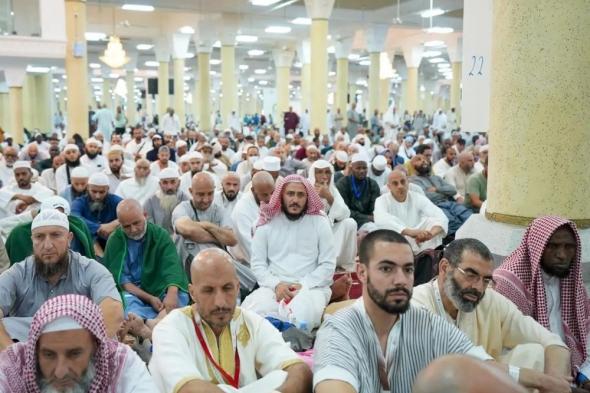 لتوعية الحجاج.. الشؤون الإسلامية تنظم محاضرتين في مسجد الخيف