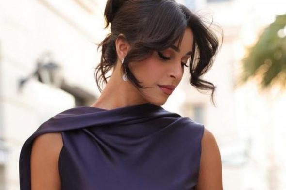 ياسمينا زيتون تتألق بفستان مكشوف الظهر في العرض الأول لفيلم "ولاد رزق"