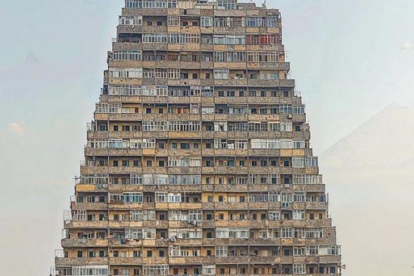 الامارات | ما هي حقيقة الصورة المتداولة لبناية سكنية بحي شعبي  في مصر!!