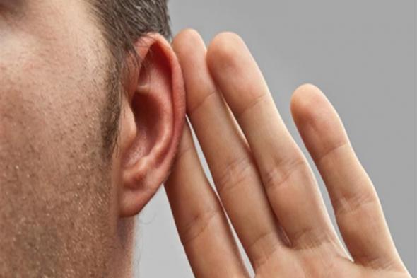 7 طرق بسيطة لتعزيز السمع.. منها الغناء في الحمام
