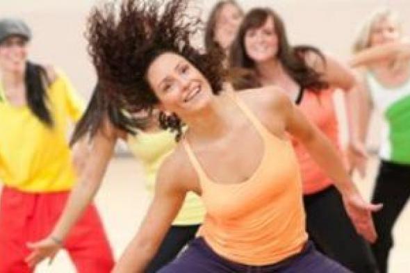 الرقص والمشى.. من أهم التمارين لتقليل التوتر وتحسين المزاج