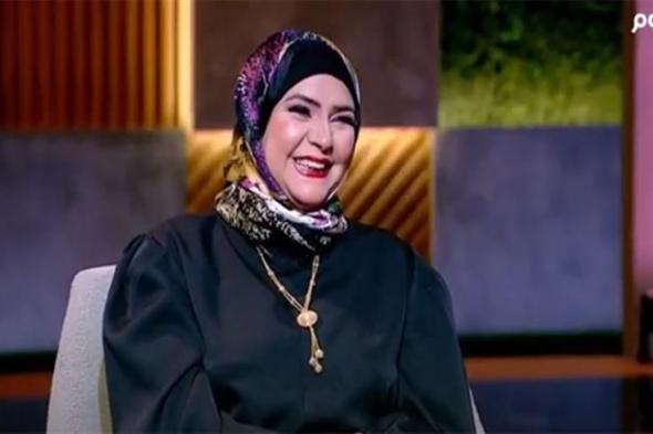 منال عبد اللطيف تثير الجدل: "بفكر أقلع الحجاب وبتوحشني منال المنطلقة"