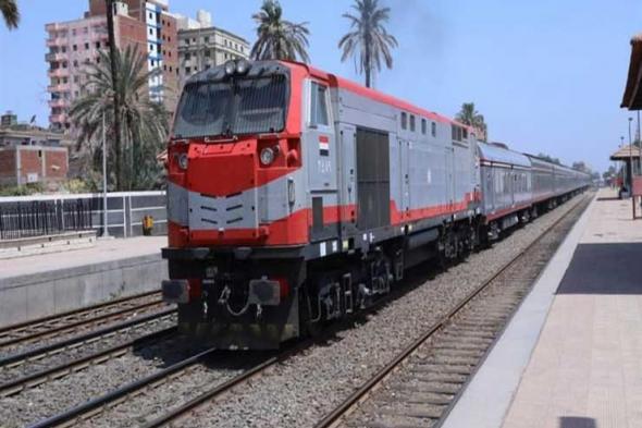 تنفيذ قطار حارس النيل.. النقل توقع عددًا من الاتفاقيات مع الجانب الإيطالي