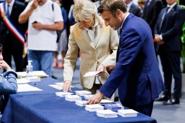 الانتخابات التشريعية الفرنسية: إقبال كبير من الناخبين وسط مخاوف فوز اليمين المتطرف