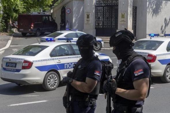 سفارة الاحتلال في صربيا تتعرض لهجوم
