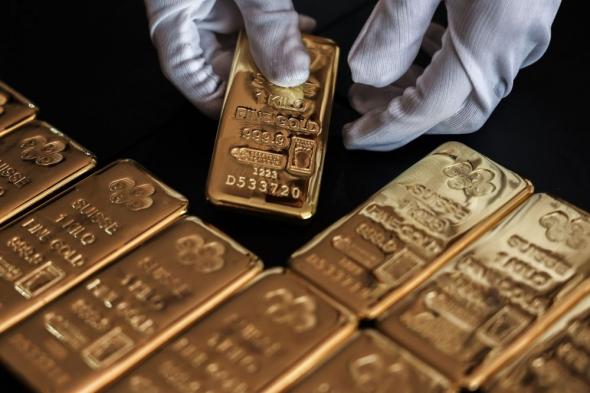 الذهب يتجه لمزيد من المكاسب بفضل آمال خفض أسعار الفائدة الأمريكية