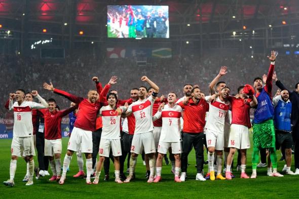 الامارات | تركيا تكمل عقد ربع نهائي كأس أمم أوروبا