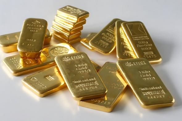 انخفاض أسعار الذهب إلى 2354.7 دولار اليوم الخميس