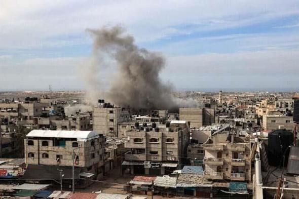حماس: الاستهداف الإسرائيلي الممنهج لمدارس إيواء النازحين تحد لقوانين حماية المدنيين