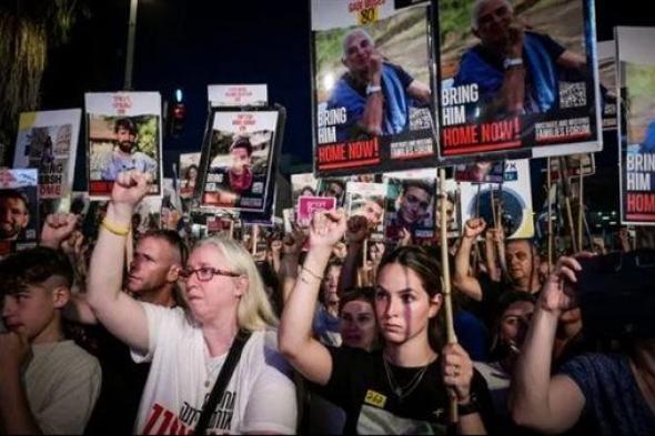 آلاف الإسرائيليين يتظاهرون في شوارع تل أبيب للمطالبة بعودة الرهائن
