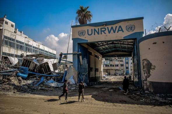 الأونروا تدين قصف الاحتلال لمدرسة تابعة لها وسط غزة