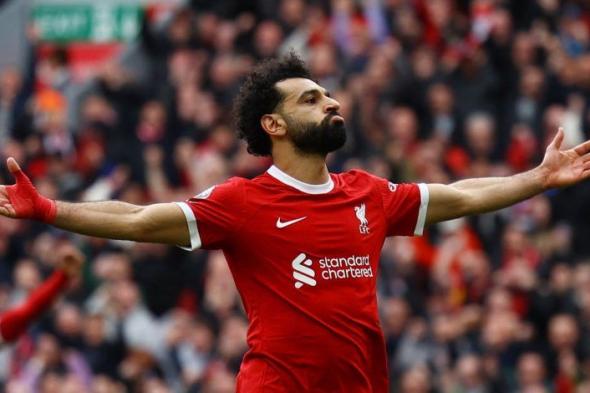 آرني سلوت يحسم مستقبل محمد صلاح مع ليفربول