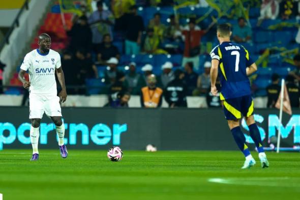 ميتروفيش يتفوق على رونالدو.. الهلال يضرب النصر برباعية ويتوج بكأس السوبر السعودي