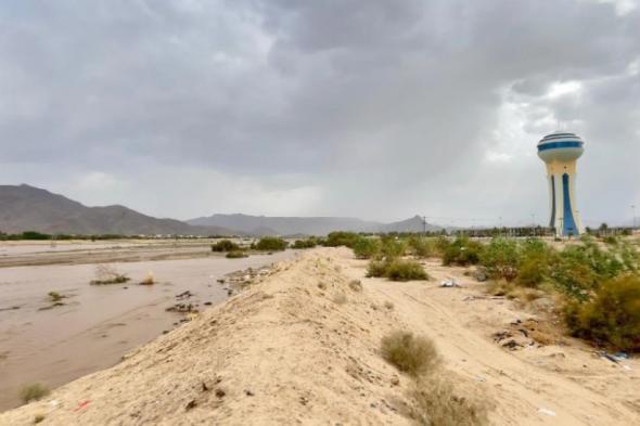 سيول وادي نجران تواصل جريانها منذ أيام