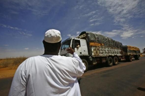 برنامج الأغذية العالمي يُحقِّق مع مسؤولين كبار بالسودان بتهمة الاحتيال واختفاء وقود