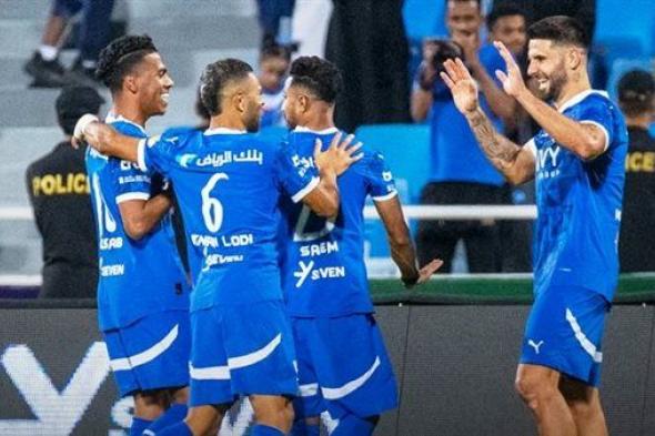 الهلال يستعيد ثنائي الفريق قبل صدام الرياض