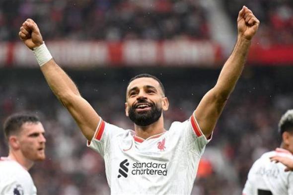 لاعب ليفربول السابق يهاجم التحكيم الإنجليزي بسبب محمد صلاح