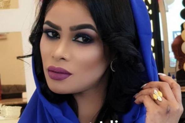 شاهد بالفيديو.. الفنانة السودانية إيلاف عبد العزيز تفقد السيطرة على نفسها وتعتدي بالضرب على الممثل “زول سغيل” وترميه بحذائها خلال كواليس “الكاميرا الخفية”