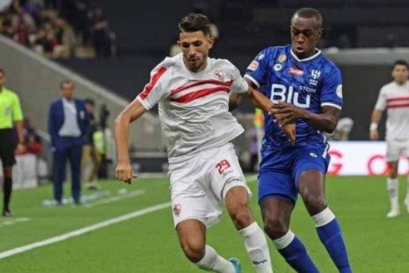 فتوح يؤازر الزمالك أمام الشرطه الكينى من المدرجات