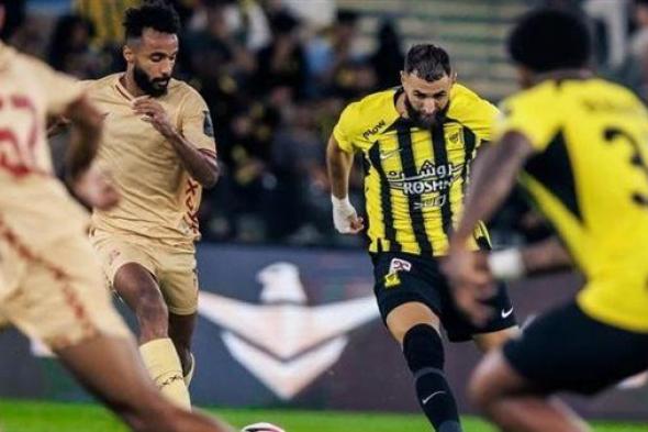 الاتحاد يتراجع أمام الخليج بهدف في الشوط الأول